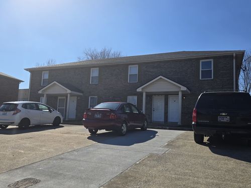 4-377 Peabody Dr, Clarksville, TN, 37042-8335 | Card Image