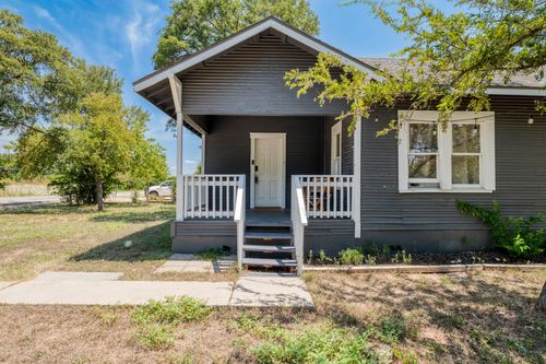 905 Bellview Ave, Round Rock, TX, 78681-6562 | Card Image