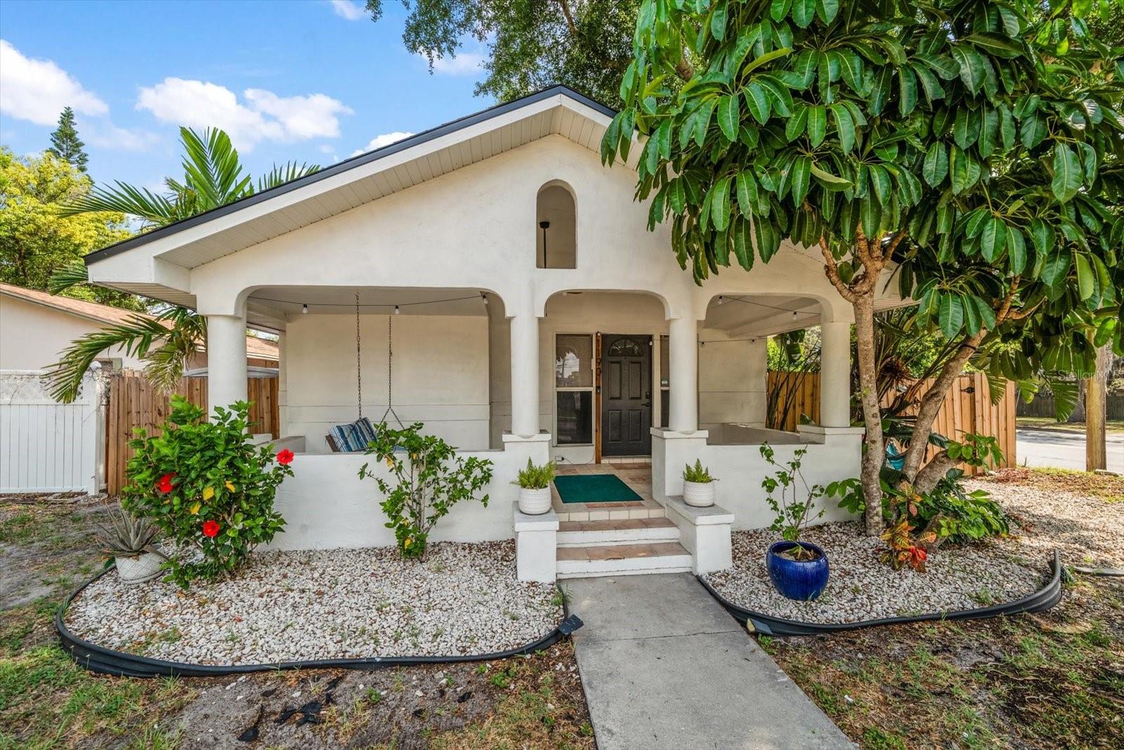 Sedeeva St, Clearwater, FL 33755