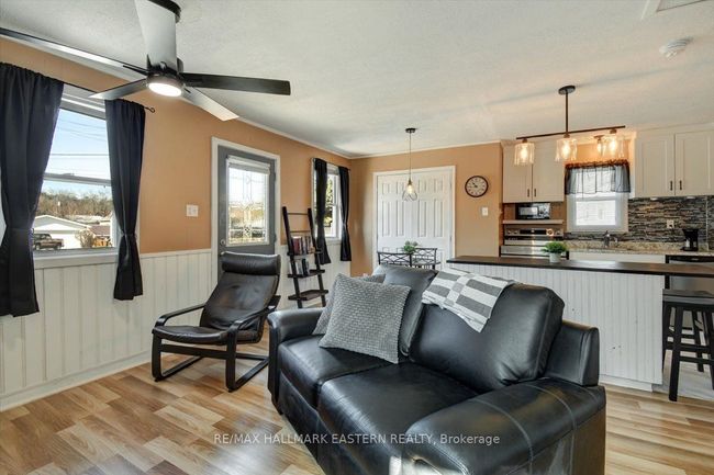 479 Minnie Ave, House other with 1 bedrooms, 1 bathrooms and 2 parking in Tweed ON | Image 12