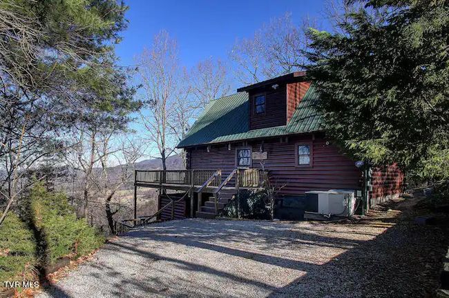 3831 Glenview Way, House other with 3 bedrooms, 3 bathrooms and null parking in Sevierville TN | Image 35