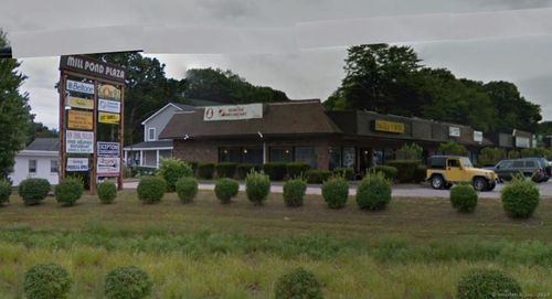 105 Franklin St, Westerly, RI, 02891-3179 | Card Image