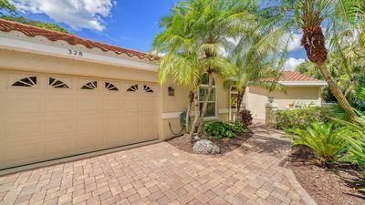 328 Woods Point Road, House other with 2 bedrooms, 2 bathrooms and null parking in Osprey FL | Image 3