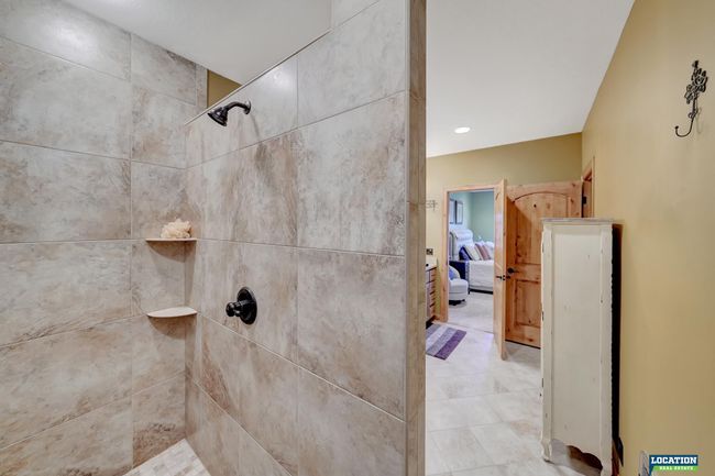 6255 Sw 58 Th St, House other with 5 bedrooms, 4 bathrooms and 3 parking in Denton NE | Image 54