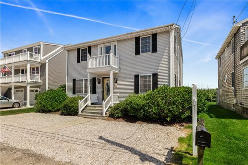 16 Elm Ave, Narragansett, RI, 02882-6321 | Card Image