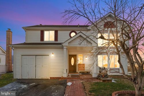 10283 Long Hill Ct, MANASSAS, VA, 20110-6161 | Card Image