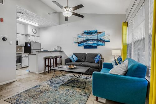 apt-3300-3404 American Dr, Lago Vista, TX, 78645-6561 | Card Image