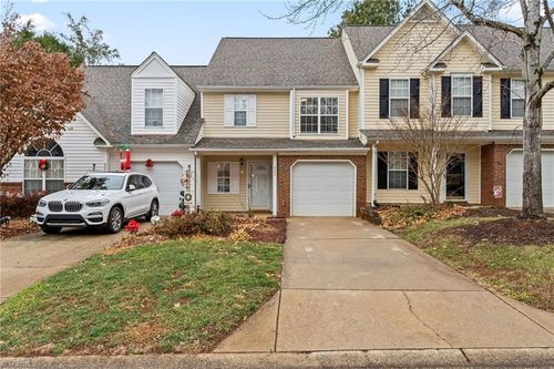 822 Creek Crossing Trail, Whitsett, NC, 27377 | Card Image