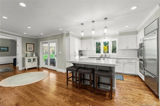 5 Holly Pl, House other with 4 bedrooms, 3 bathrooms and null parking in Wilton CT | Image 8