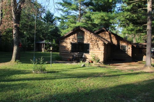 568 E Burke Cir, Baldwin, MI, 49304-7320 | Card Image