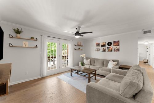 603 Brighton Pt, Sandy Springs, GA, 30328-1369 | Card Image