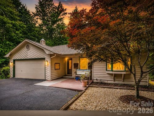 425 Winesap Blvd, Lake Lure, NC, 28746-8765 | Card Image