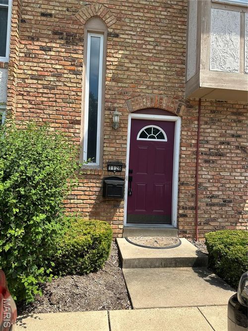 1126-1126 Rue La Chelle Walk, Saint Louis, MO, 63141-6262 | Card Image