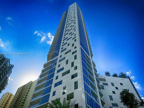 1100-1300 Brickell Bay Dr, Miami, FL, 33131-3380 | Card Image