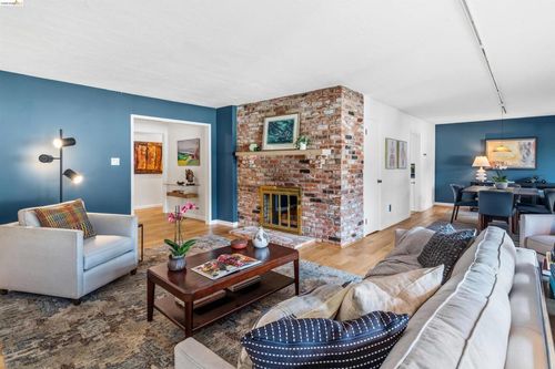 5-1440 1440 Walnut St, Berkeley, CA, 94709 | Card Image