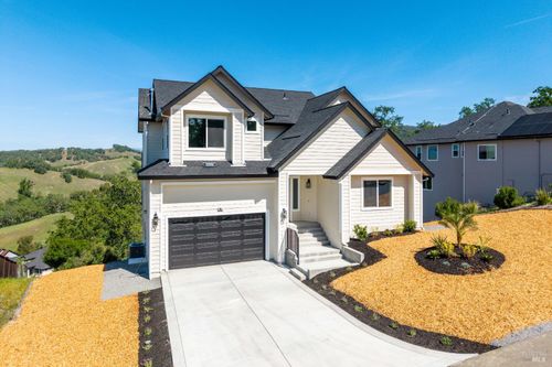 400 Tehuacan Road, Ukiah, CA, 95482 | Card Image