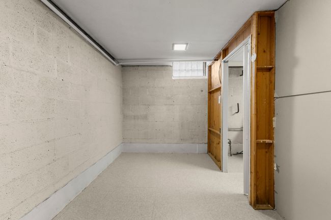 1300 Robindale Ave, House other with 3 bedrooms, 2 bathrooms and null parking in Dearborn MI | Image 31