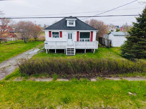 16 Seventh Street, Glace Bay, NS, B1A4K3 | Card Image