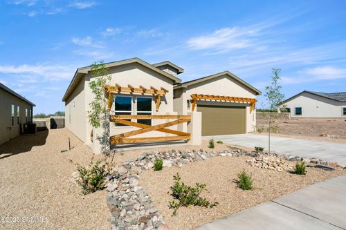 2625 Silver Hawk Ave, Las Cruces, NM, 88011-4397 | Card Image