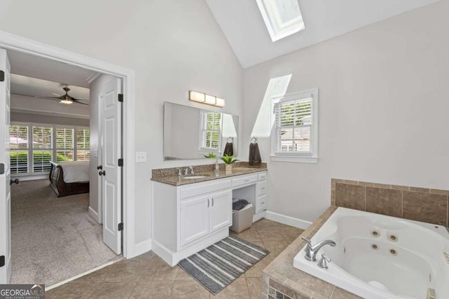 11155 Highfield Chase Dr, House other with 5 bedrooms, 3 bathrooms and 2 parking in Johns Creek GA | Image 29