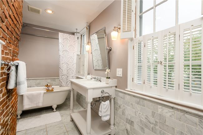 85 John St, House other with 5 bedrooms, 2 bathrooms and 2 parking in Providence RI | Image 28