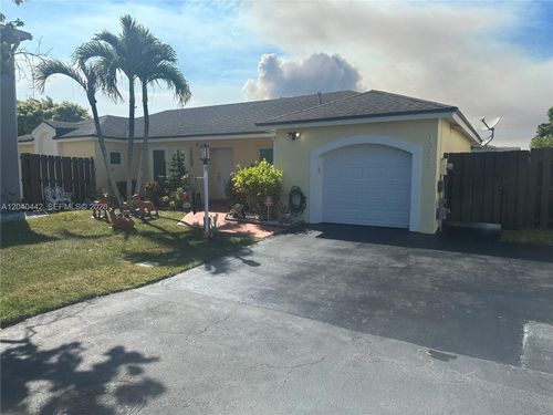 10170 Nw 54th Ter, Doral, FL, 33178-2649 | Card Image