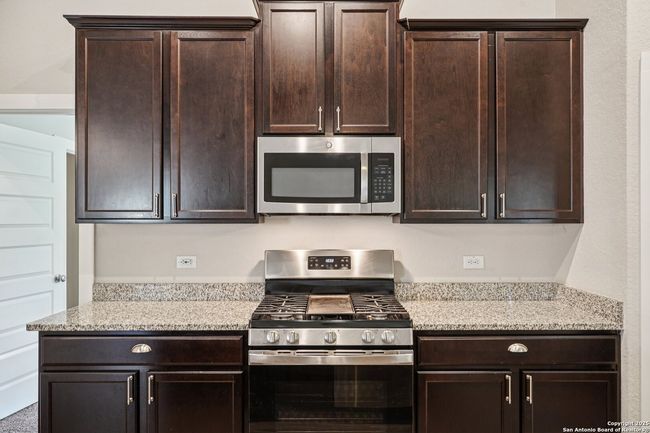 11518 Biddle Hts, House other with 5 bedrooms, 3 bathrooms and null parking in San Antonio TX | Image 17