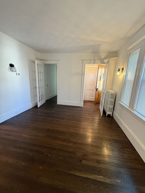 1-65 Salisbury Rd, Watertown, MA, 02472-3516 | Card Image