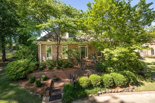 6362 N Massey Hill Dr, Memphis, TN, 38120 | Card Image