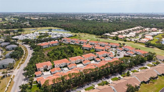 301B2 - 301 Ravinia Cir, Condo with 3 bedrooms, 2 bathrooms and null parking in VENICE FL | Image 52