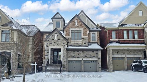 92 Giardina Crescent N, Richmond Hill, ON, L4B0G1 | Card Image