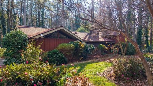 5363 Rosser Rd, Smoke Rise, GA, 30087-1536 | Card Image