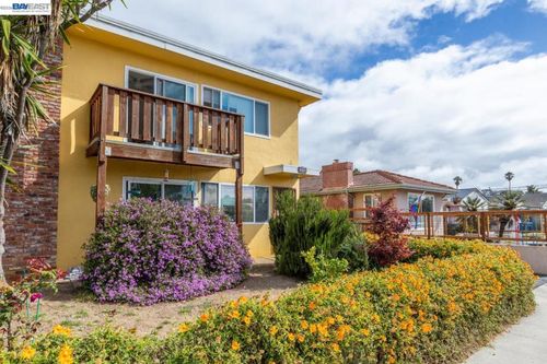 238 San Lorenzo Blvd, Santa Cruz, CA, 95060 | Card Image