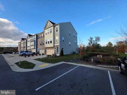 8381 Amber Beacon Cir, MILLERSVILLE, MD, 21108-2049 | Card Image