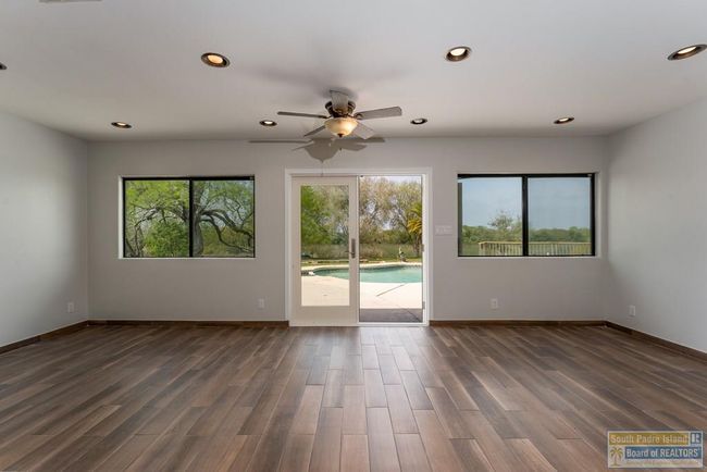 170 S San Roman, House other with 4 bedrooms, 3 bathrooms and null parking in Bayview TX | Image 7