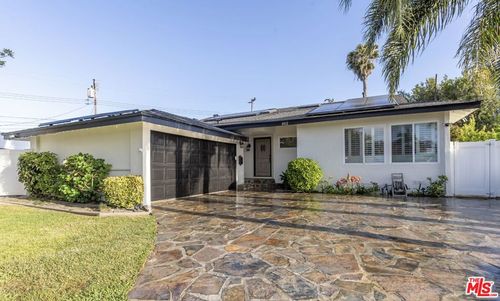 802 Lees Ave, Long Beach, CA, 90815-5024 | Card Image