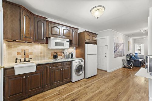 apt-3s-214 Jefferson St, Hoboken, NJ, 07030-1919 | Card Image