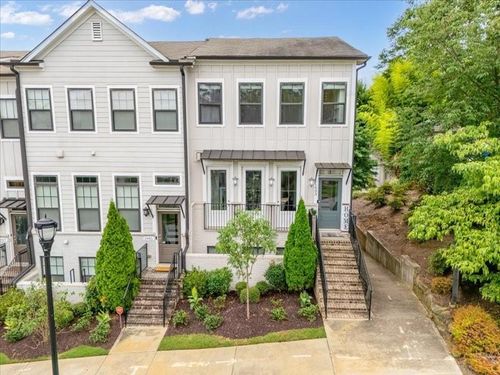 1993 Rockledge Rd Ne, Atlanta, GA, 30324-4122 | Card Image