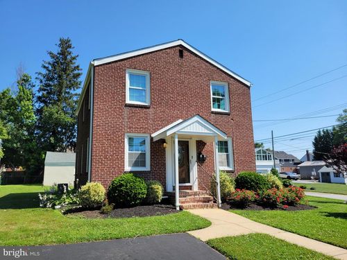 219 Delaware Ave, TALLEYVILLE, DE, 19803-2578 | Card Image