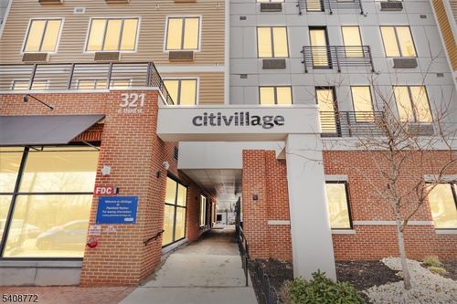 apt-209-321 E 3rd St, Plainfield, NJ, 07060-2463 | Card Image
