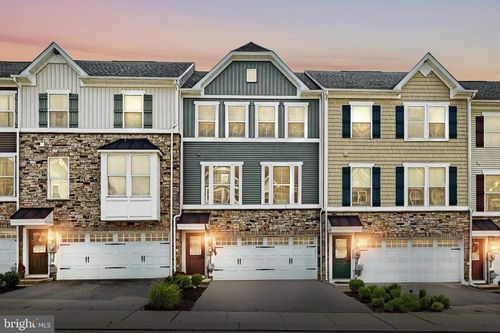 54-1161 Rosecroft Ln, YORK, PA, 17403-9592 | Card Image
