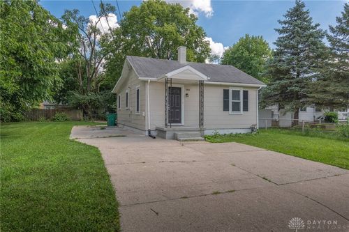 3424 Beechgrove Rd, Moraine, OH, 45439-1102 | Card Image