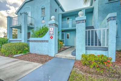 J103 - 1626 Se Green Acres Circle, Condo with 2 bedrooms, 2 bathrooms and null parking in Port St Lucie FL | Image 1