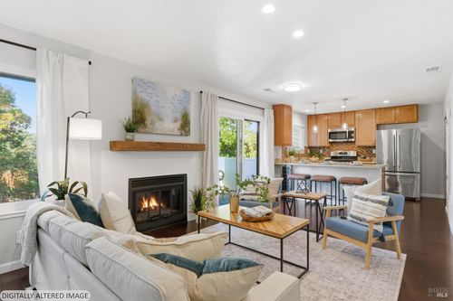 74 Hector Ln, Novato, CA, 94949-6381 | Card Image