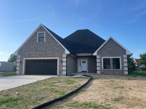 2540 Chrystal Woods Dr, Kokomo, IN, 46901-5883 | Card Image