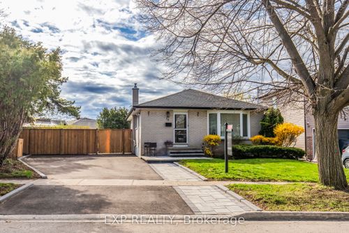 15 Rexway Dr, Georgetown, ON, L7G1P7 | Card Image