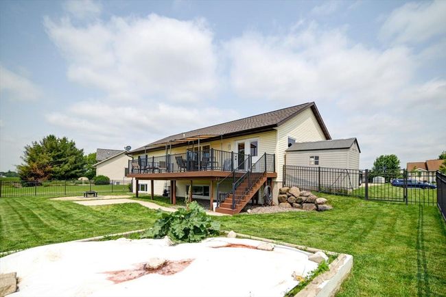 830 Violet Ln, House other with 5 bedrooms, 3 bathrooms and null parking in Oregon WI | Image 55