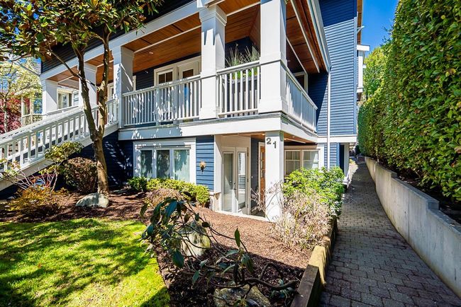 21 W 15 Th Avenue, Townhouse with 2 bedrooms, 1 bathrooms and 1 parking in Vancouver BC | Image 4