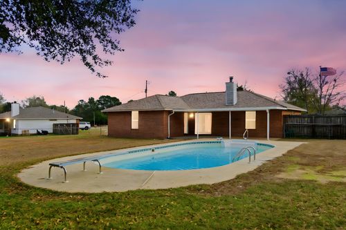 1000 Heathrow Drive, Cantonment, FL, 32533 | Card Image