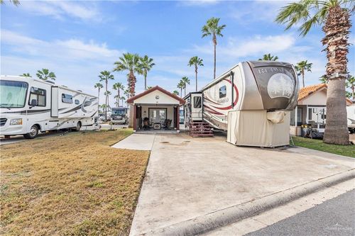 2070 Cordoba E, Mercedes, TX, 78570-7113 | Card Image